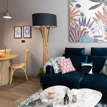 #61 1 Bdr Rossini Balcony Ac Lejlighed