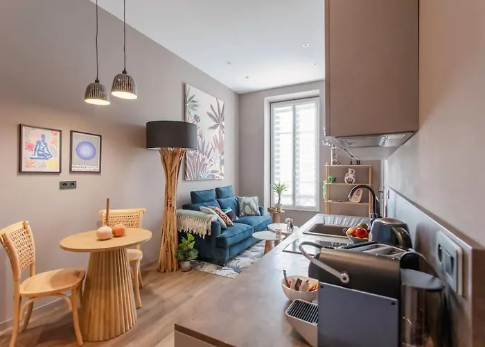 #61 Staywiz Us - 1 Bdr Rossini Balcony Ac Apartment *
