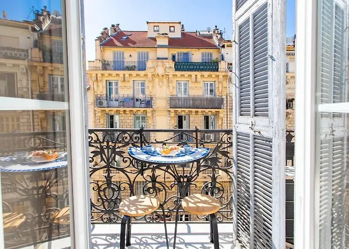 #61 Staywiz Us - 1 Bdr Rossini Balcony Ac *